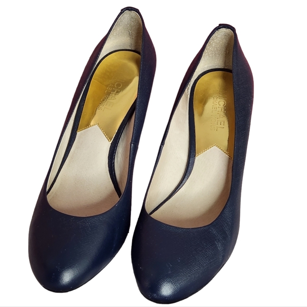 Michael kors high heal navy blue shoes 7w